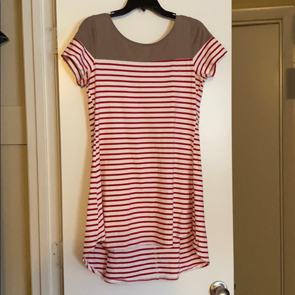 Umgee red stripped dress size small.
